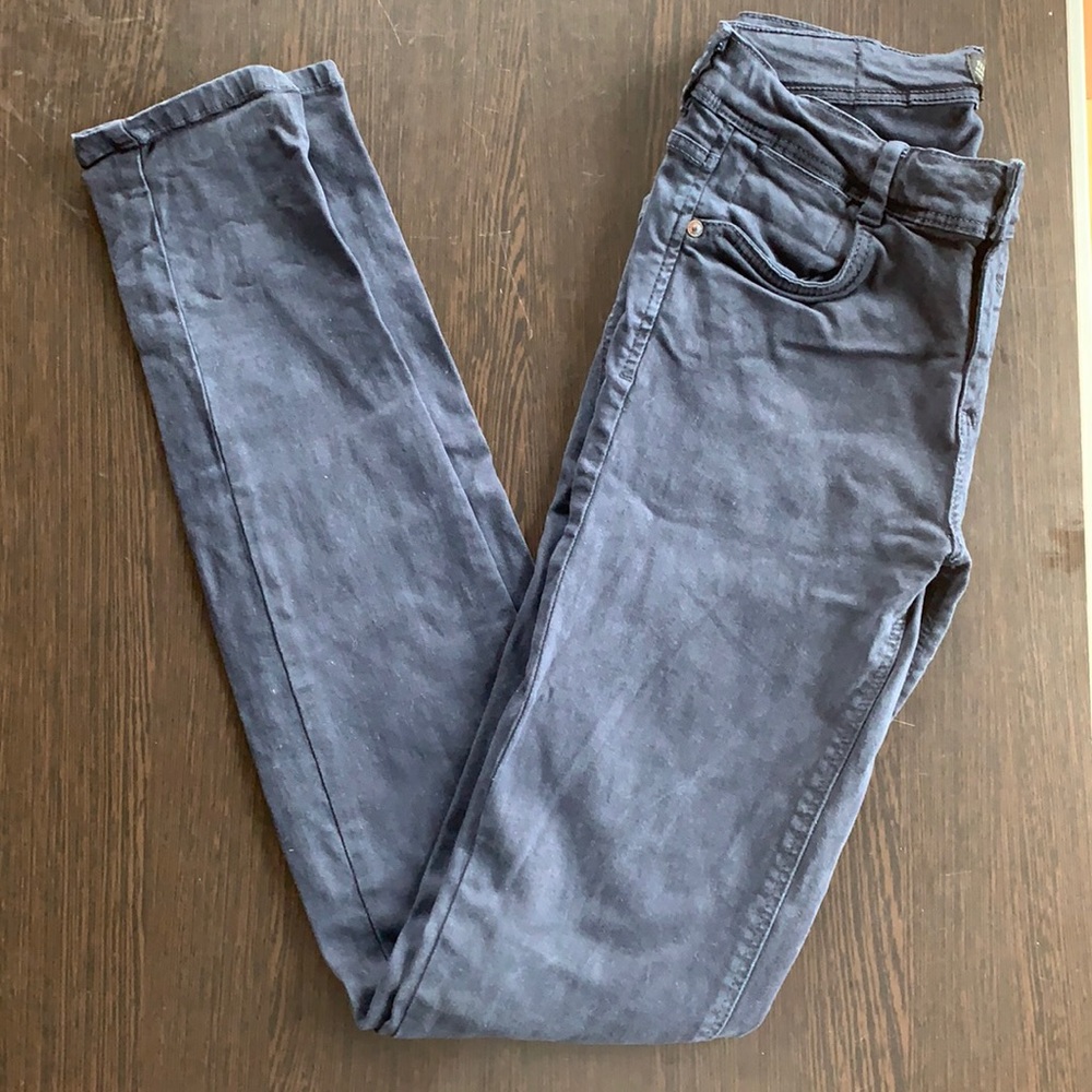 Navy blue Zara jeans in great condition